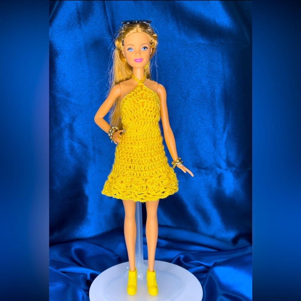 Barbie's Custom-Made Crochet Outfit